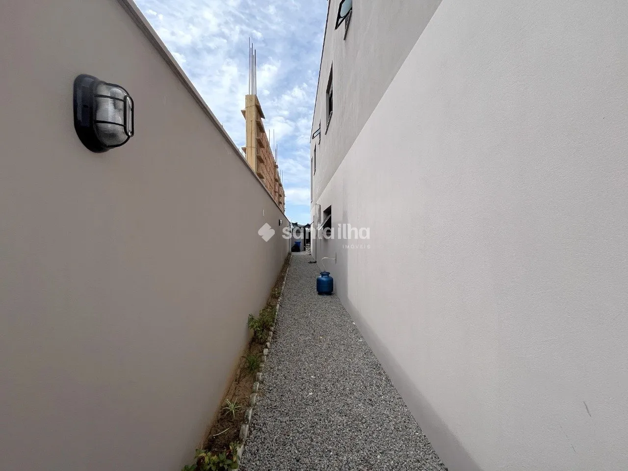 House with 3 bedrooms, private garden, open kitchen — photo 19
