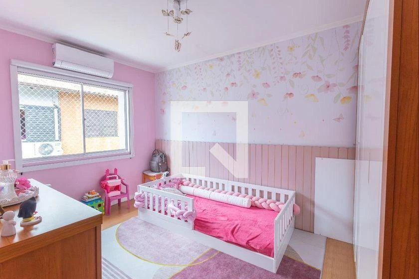 3-bedroom house with a home office in Curitiba — photo 12