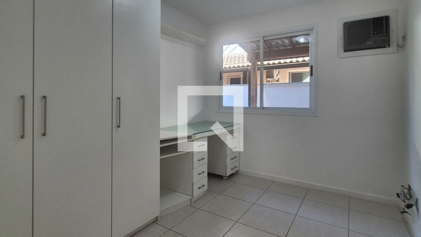Casa de 4 dormitorios con balcón y 3 plazas de parking — photo 28