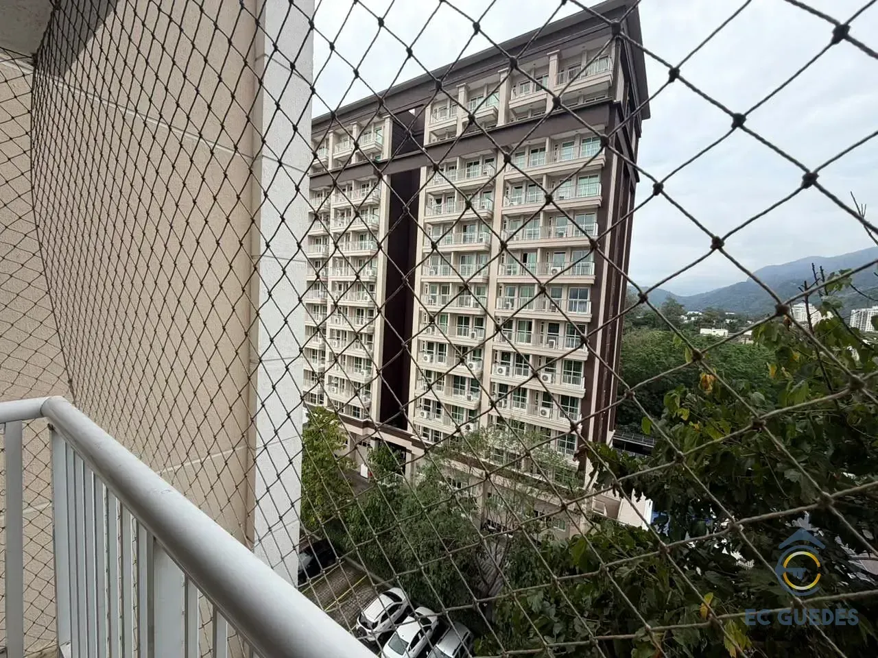 2-bedroom apartment with a mountain view in Rio de Janeiro — photo 16