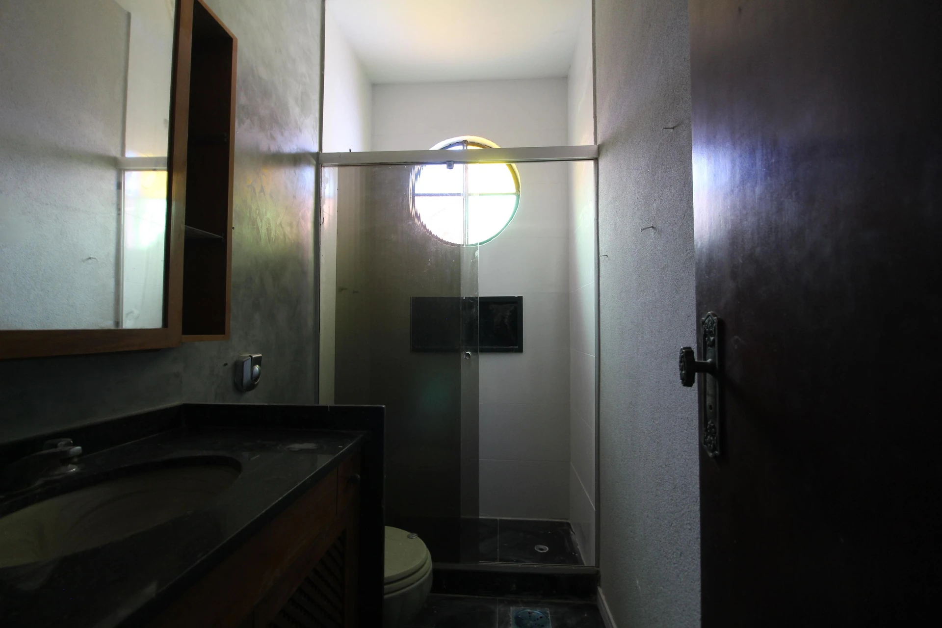 House, 450 m², with a grill on the balcony — photo 51