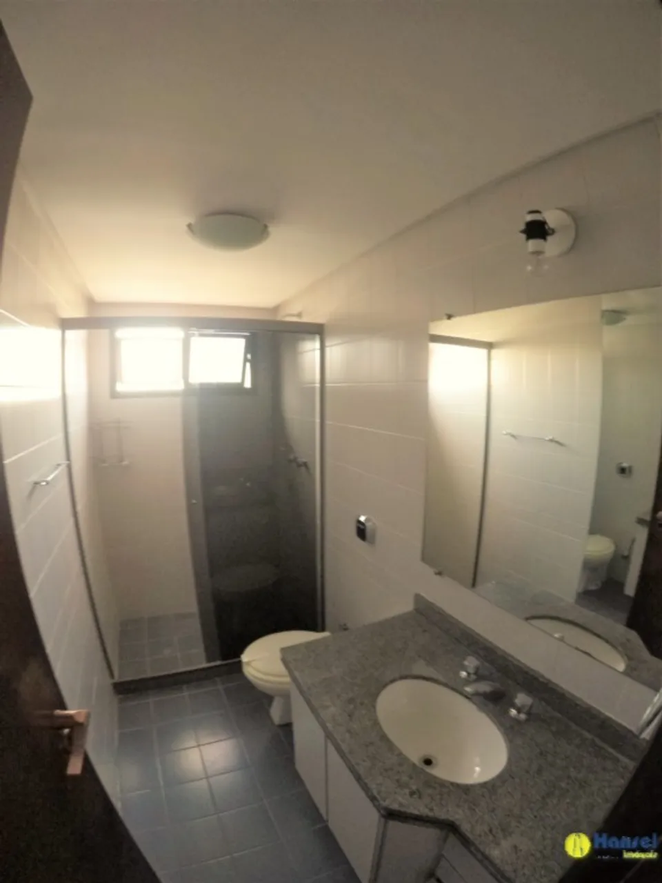 Apartamento de 3 quartos com cozinha a gás e varanda fechada — photo 12