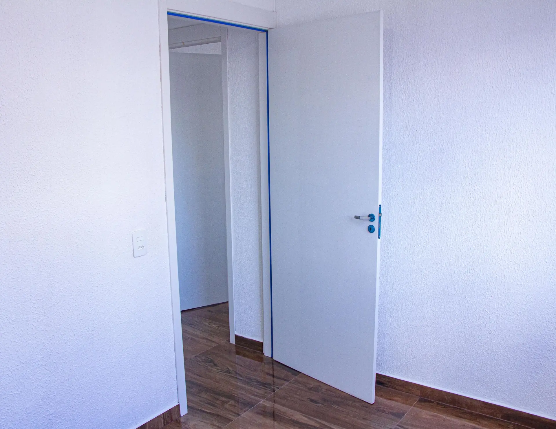 2-bedroom unfurnished apartment with private garden — photo 13