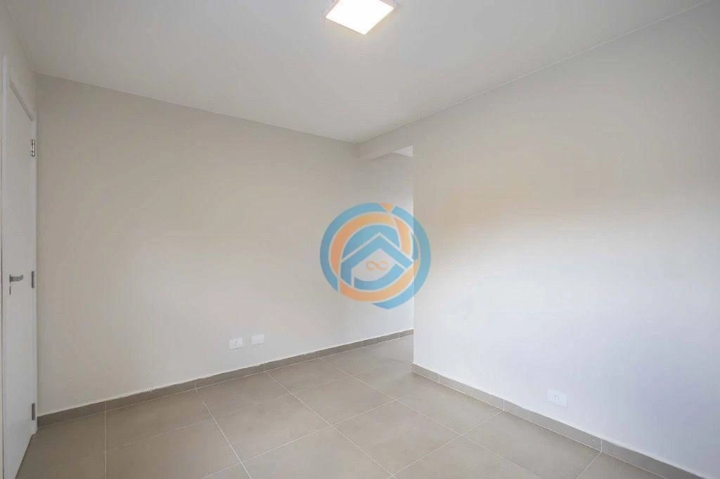 Будинок: 3 спальні, 2 з власною ванною кімнатою, 167 м² — photo 20
