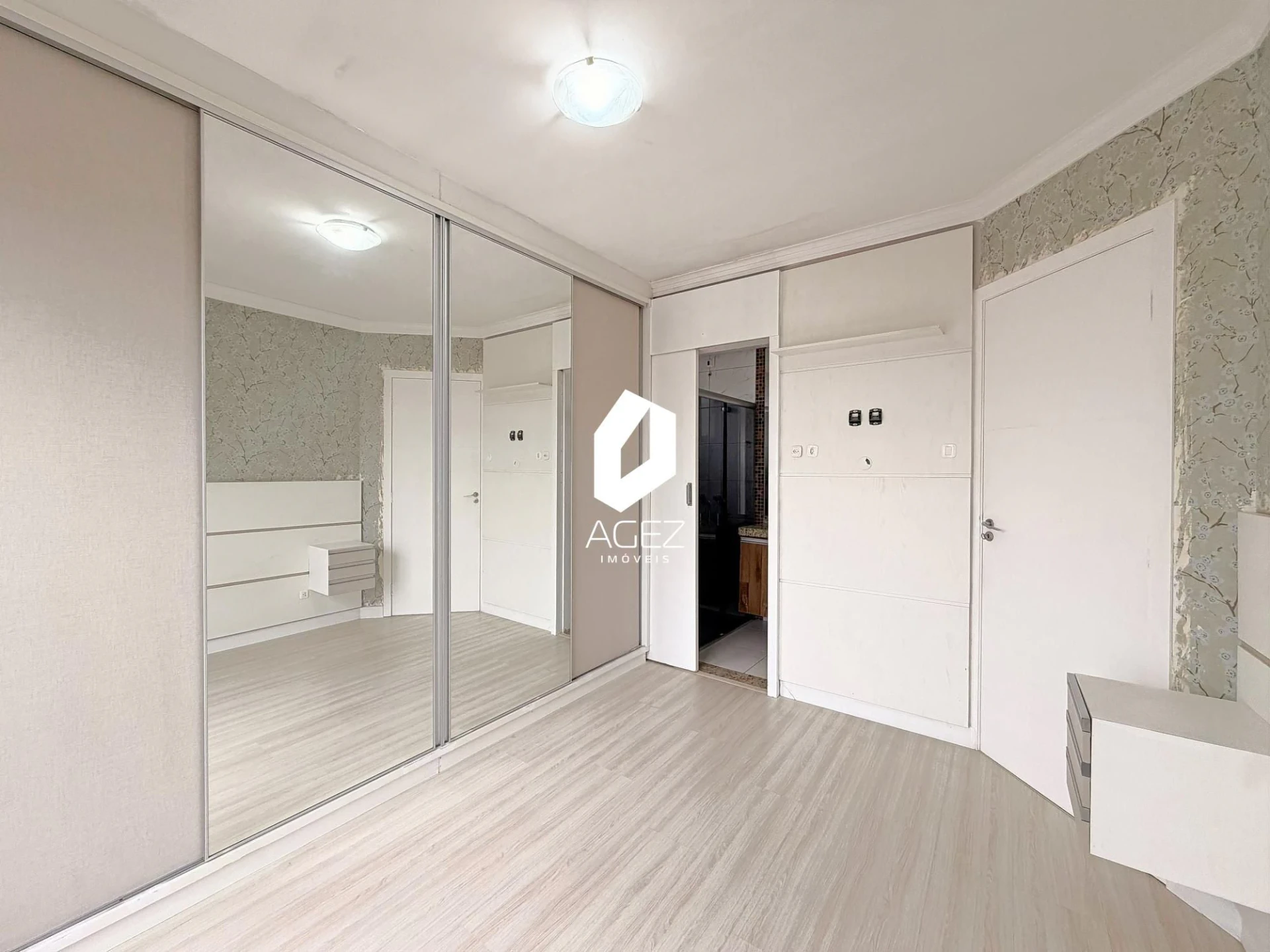 60 m² apartment with 3 bedrooms and 2 bathrooms — photo 25