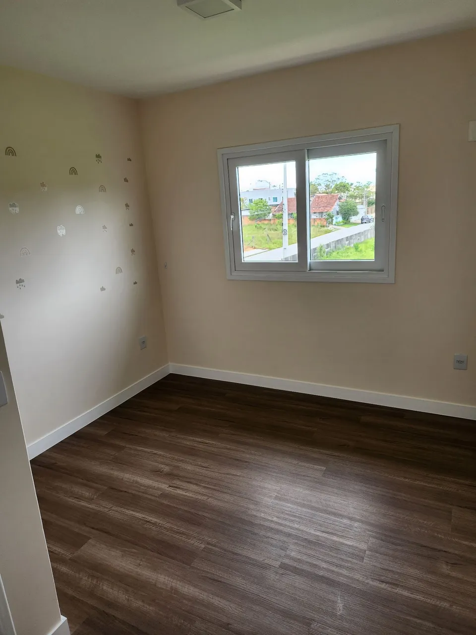 Furnished house, 160 m², with a glass-enclosed balcony — photo 20