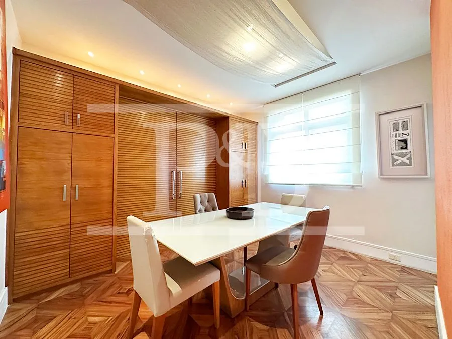 4-bedroom apartment with 4 bathrooms and 190 m² — photo 17