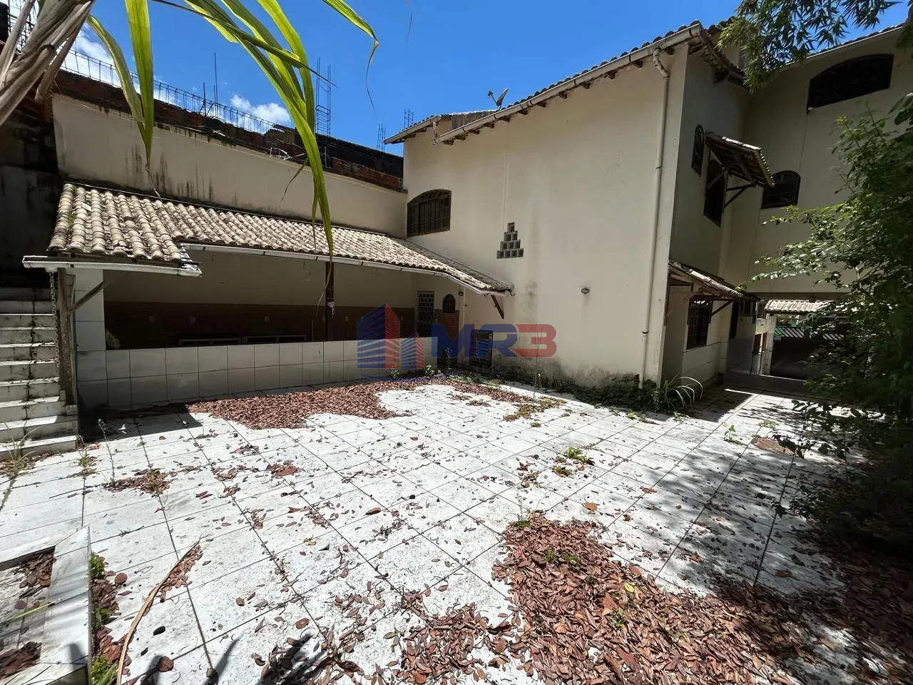 House, 280 m², with a bathtub — photo 28