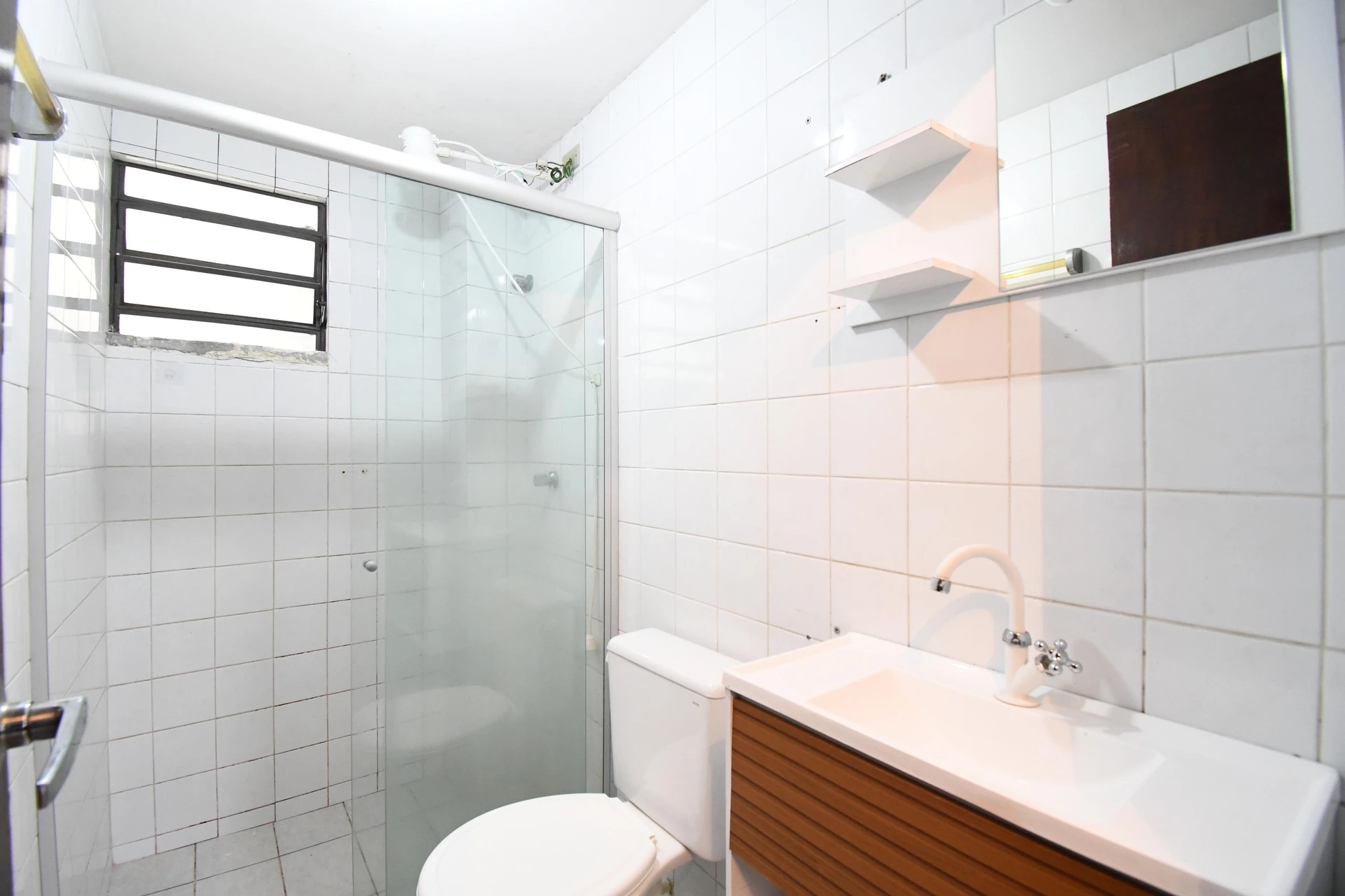 Apartment, 55 m², with a grill on the balcony — photo 12