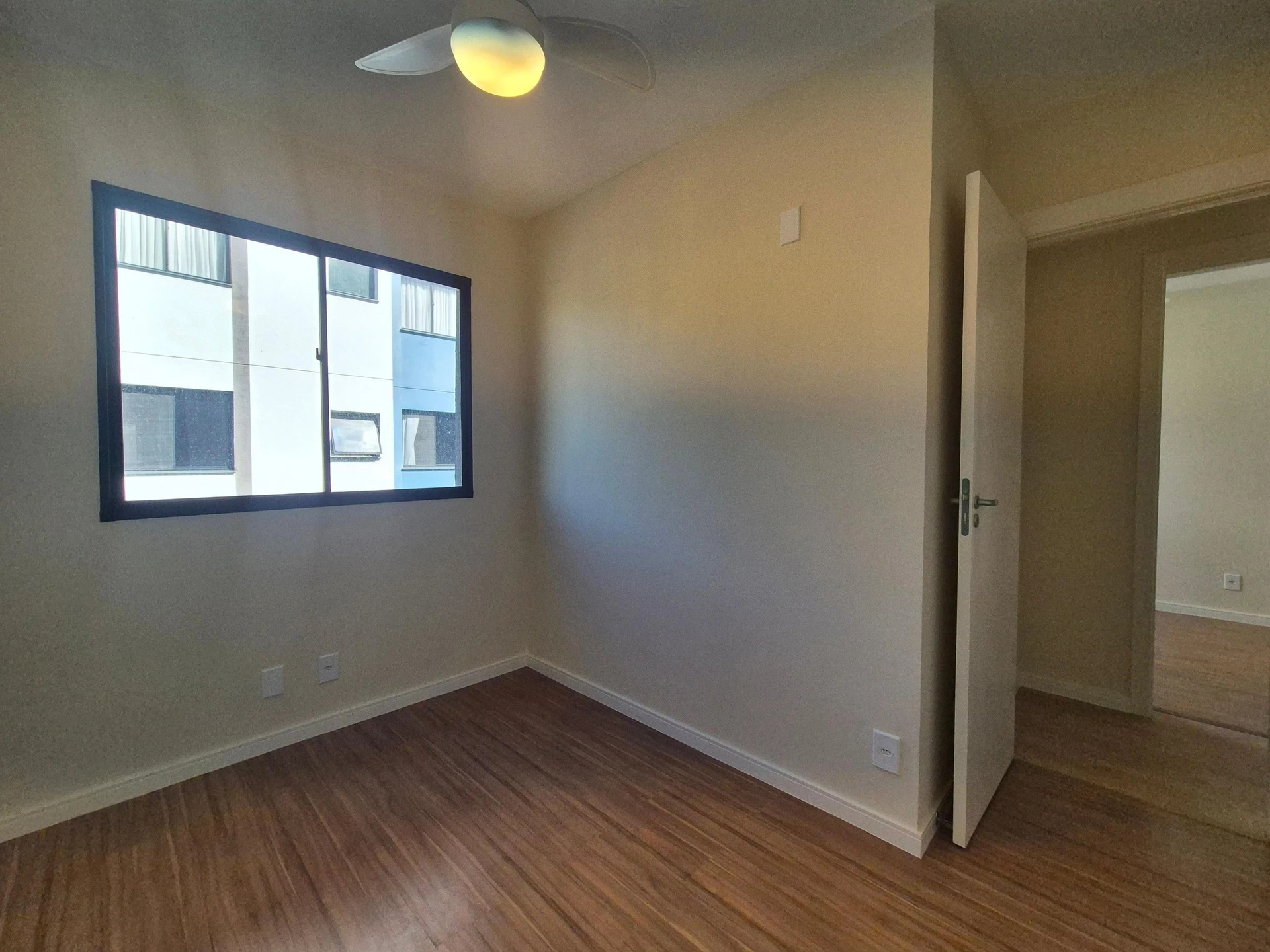 Apartamento com 3 quartos, 2 banheiros e varanda — photo 19