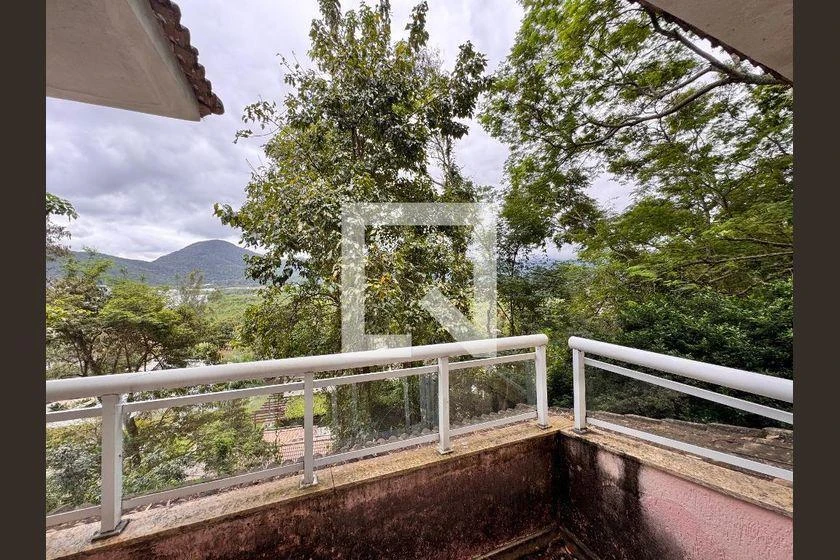 Вид на горы и 5 спален: дом 650 м² — photo 3