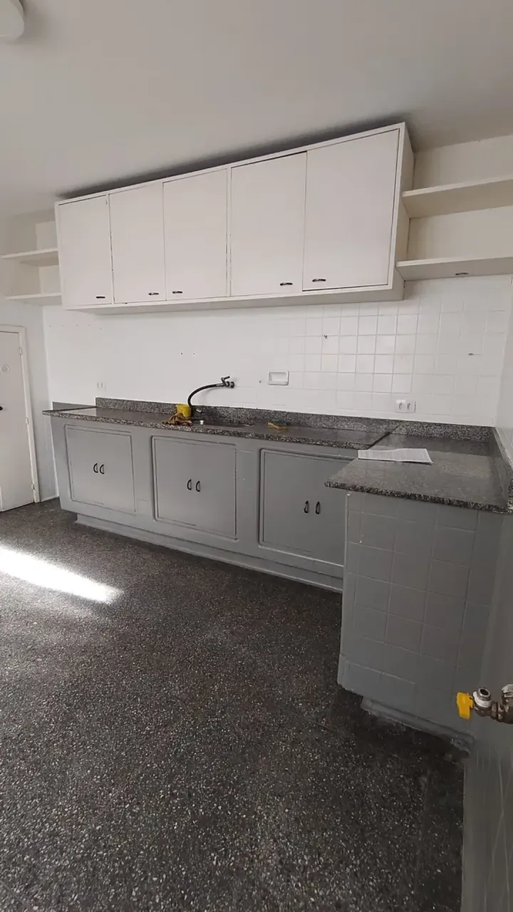 House with 5 bedrooms and 5 bathrooms — photo 5