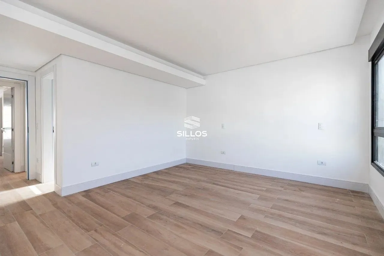 House with 3 en-suite bedrooms and 4 bathrooms — photo 16