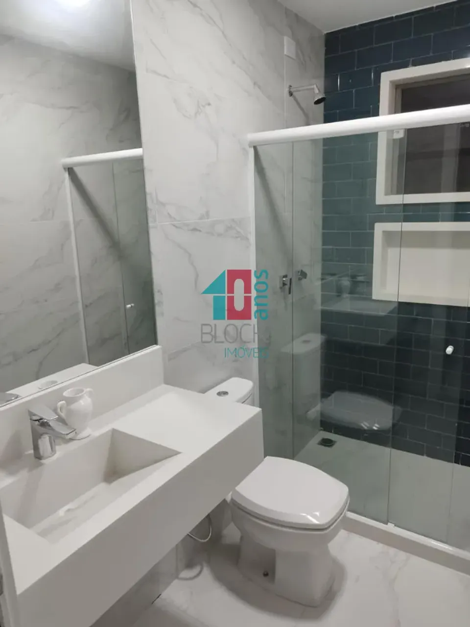 Casa de condomínio com 5 quartos e 5 suítes — photo 9