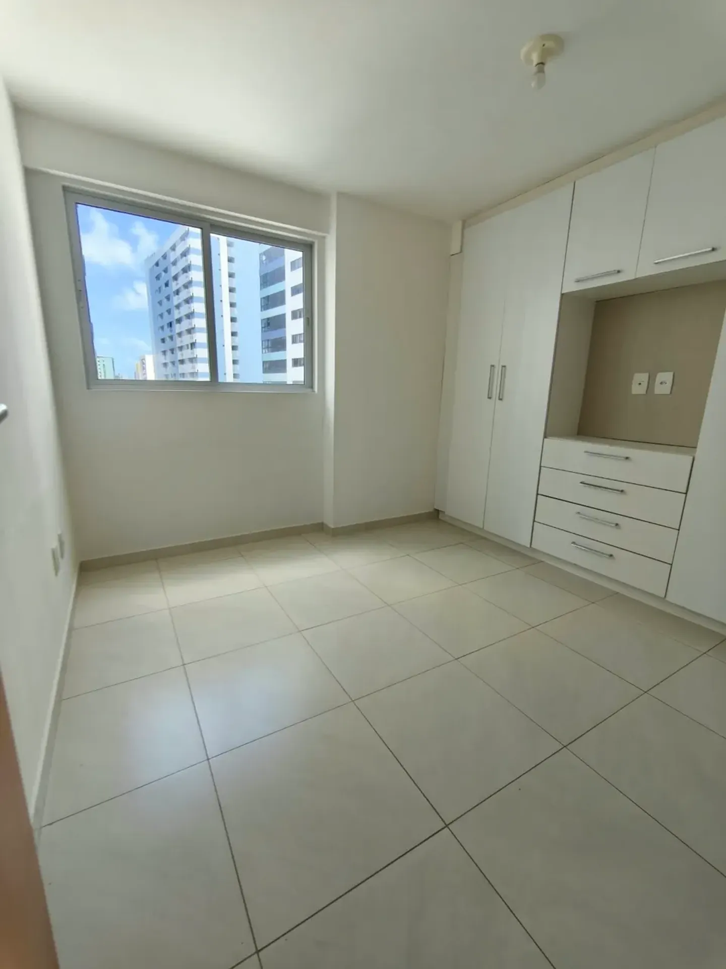 3-bedroom apartment in a building with a sauna — photo 9
