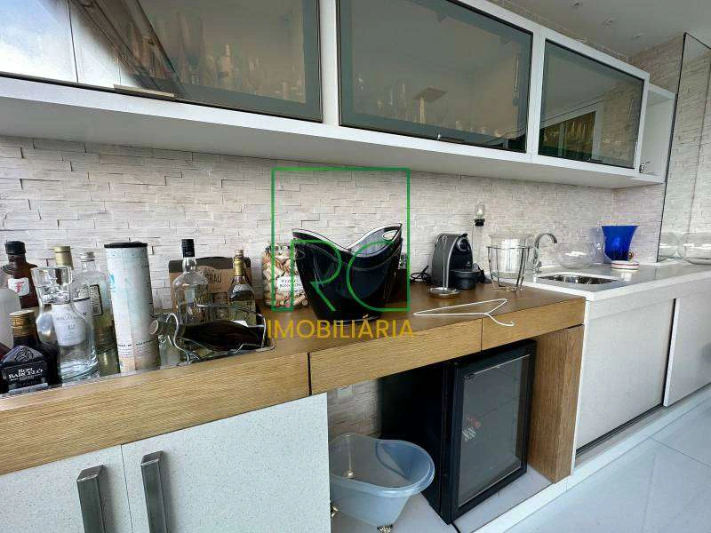 Apartamento de 4 suítes com 390 m² e 3 vagas — photo 19