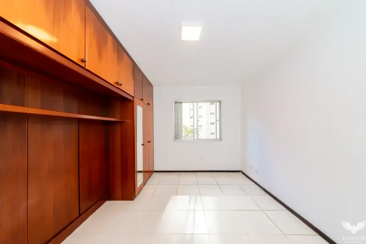 160 m² apartment with 3 bedrooms and 1 en-suite — photo 33