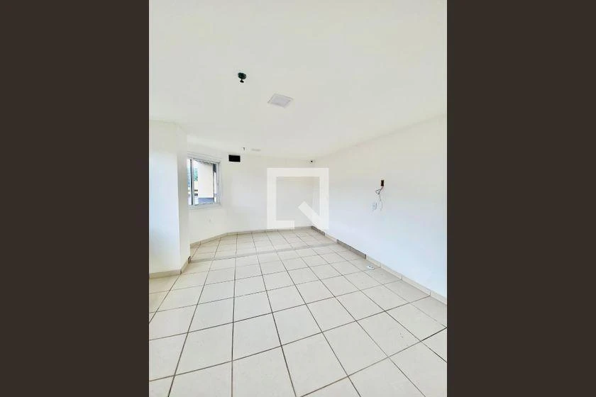 Apartamento de 2 quartos em condomínio com piscina — photo 39