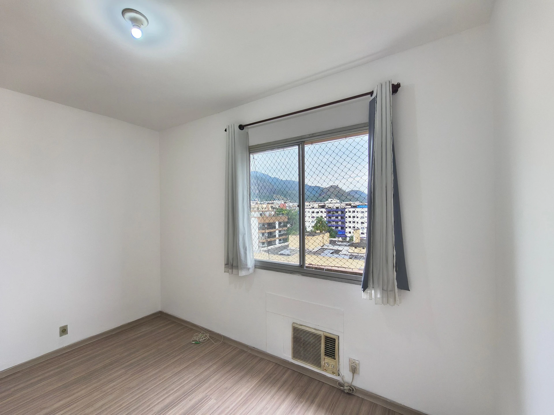 Apartamento para aluguel com 4 quartos e sacada — photo 2