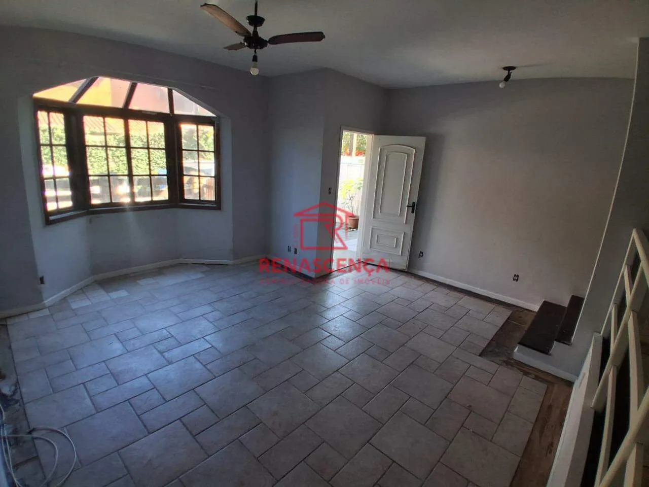 House with 3 bedrooms, 4 bathrooms and 2 parking spots