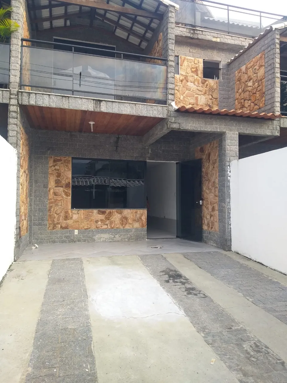 Unfurnished house with 3 bedrooms and mountain views — photo 11