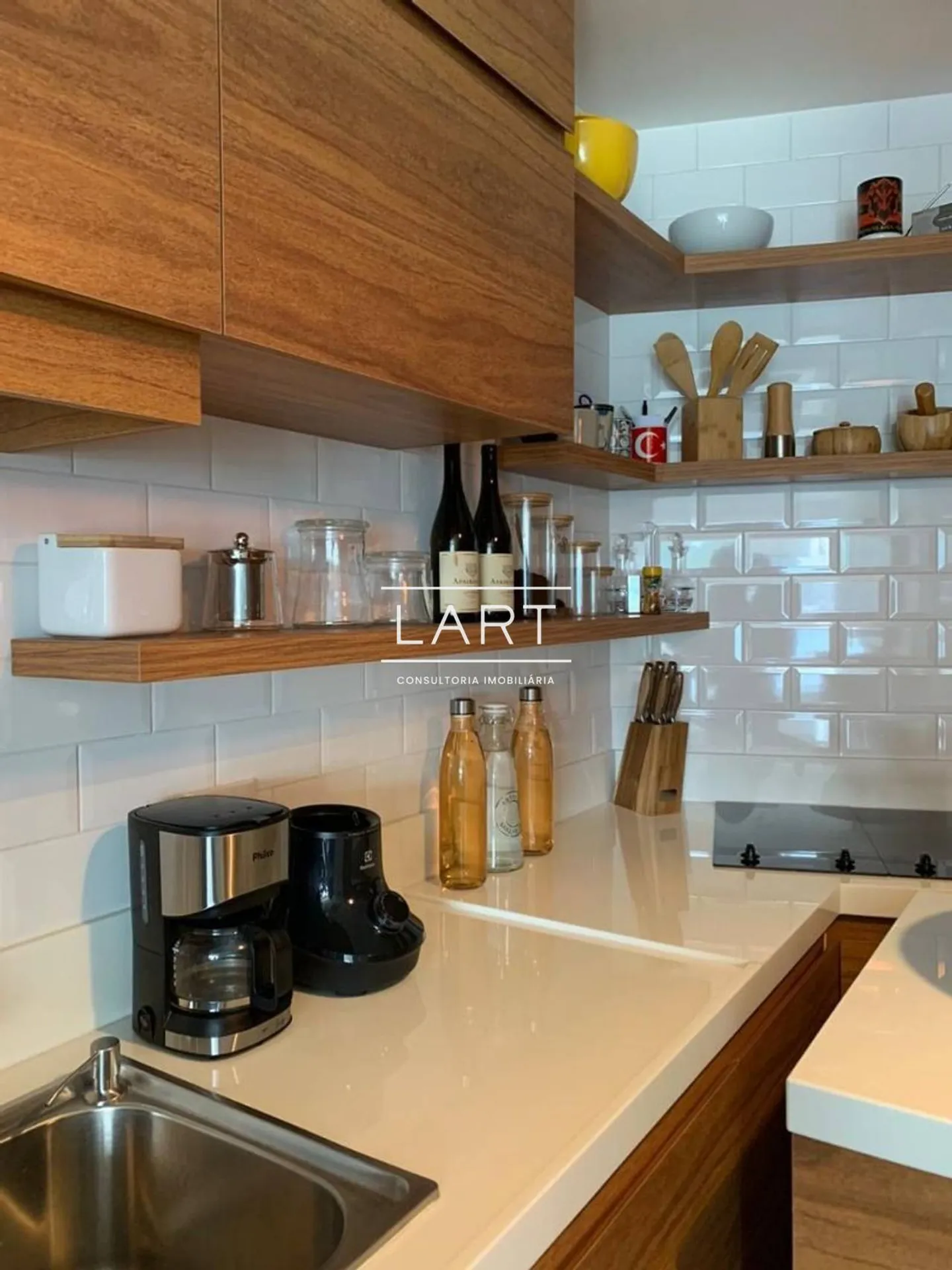 Apartamento mobiliado de 1 quarto com cozinha americana — photo 36