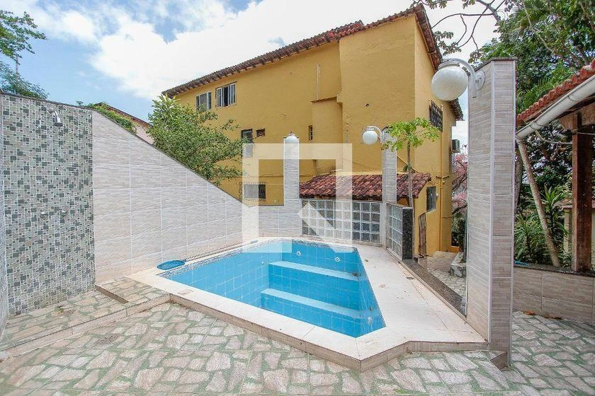 5-bedroom house with a private pool in Rio de Janeiro — photo 43
