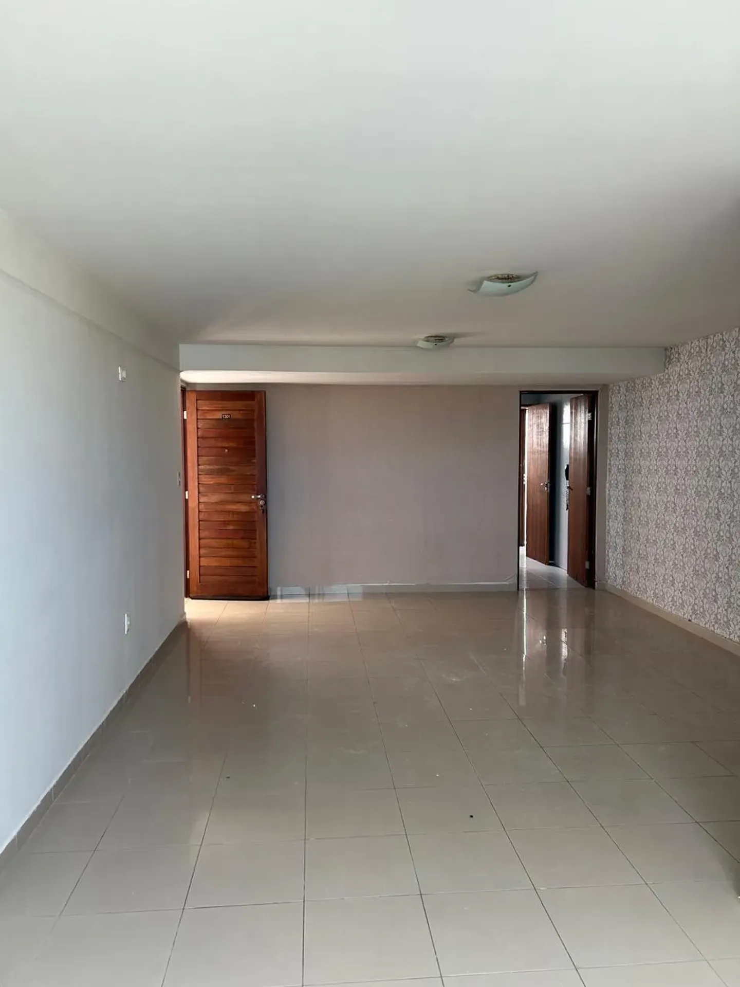 Вид на воду и 3 спальни: квартира 109 м² — photo 21