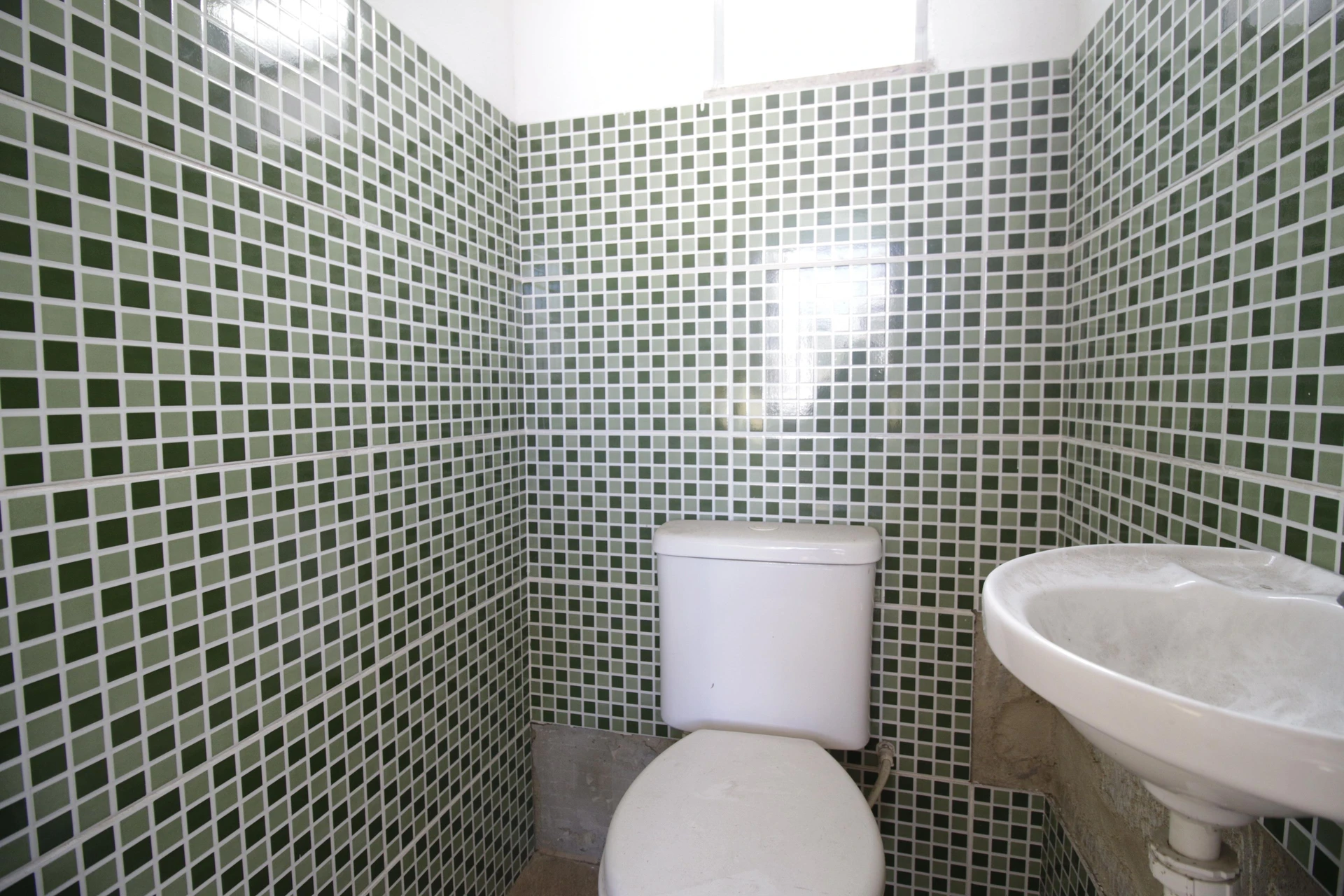 Casa sem mobília com 2 quartos e varanda — photo 14