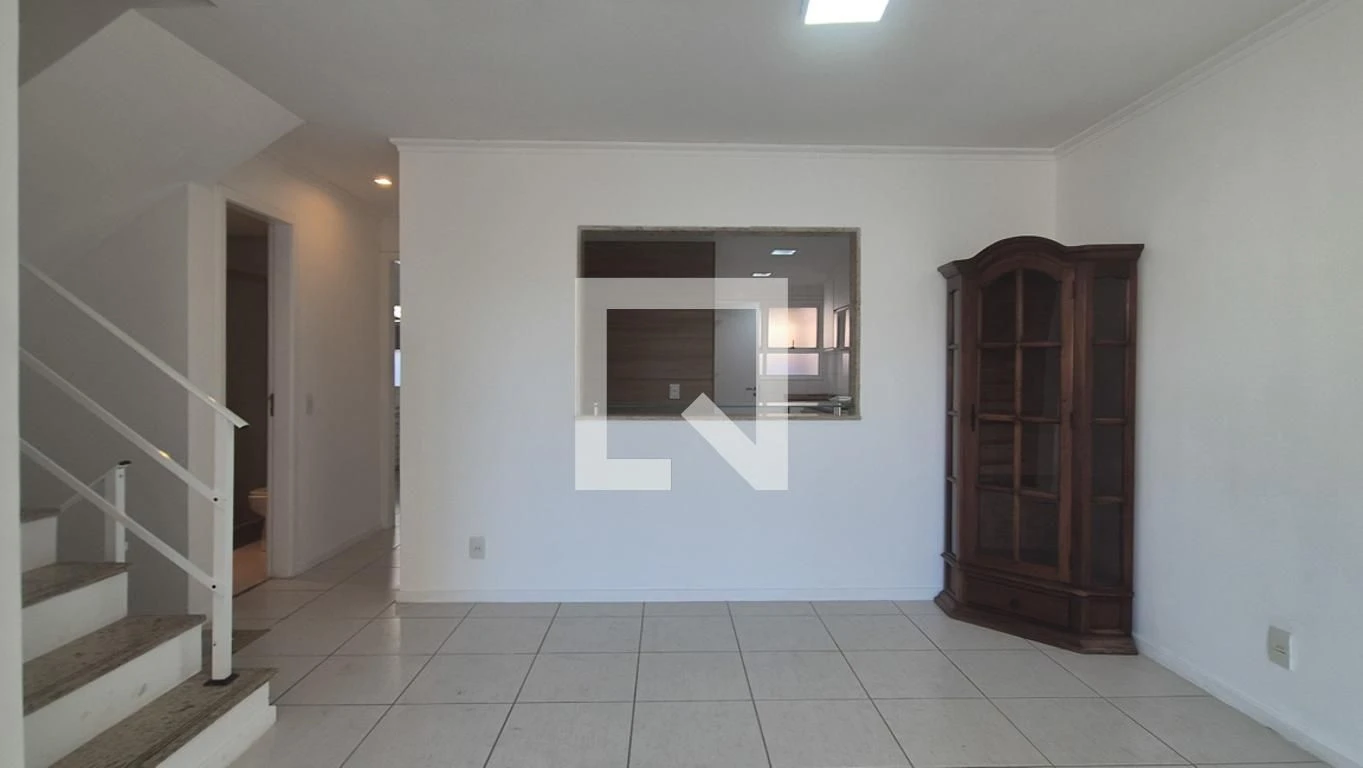 Casa de 4 dormitorios con balcón y 3 plazas de parking — photo 45