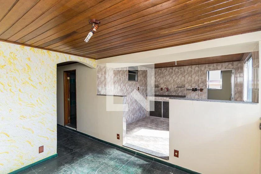 Casa com 2 quartos e varanda envidraçada de 100 m²