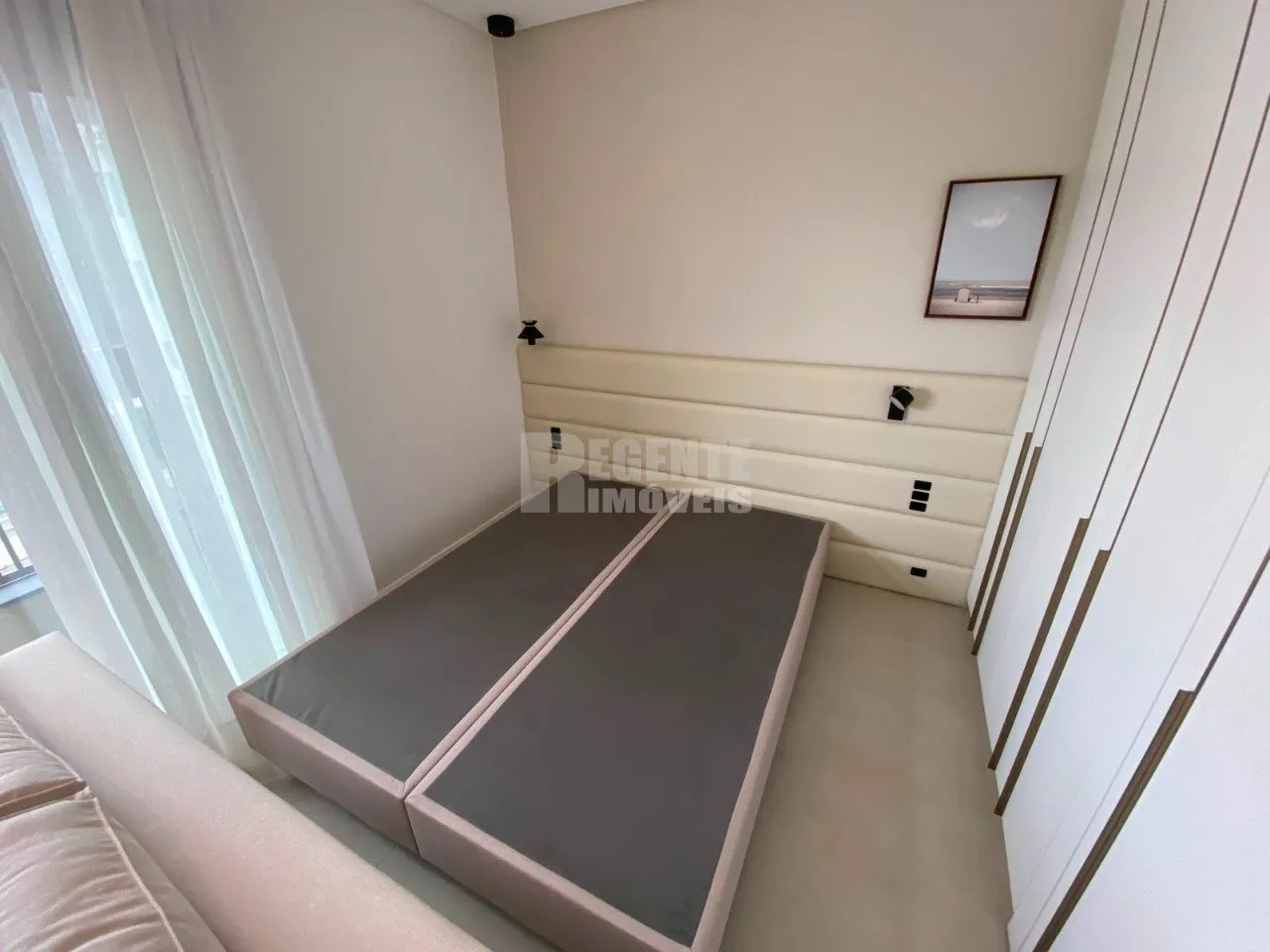 Estudio amueblado de 56 m² con 1 dormitorio y plaza cubierta — photo 4