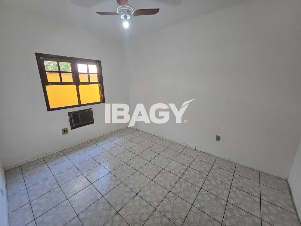3-bedroom house, 1 with its own bathroom, 137 m² — photo 19