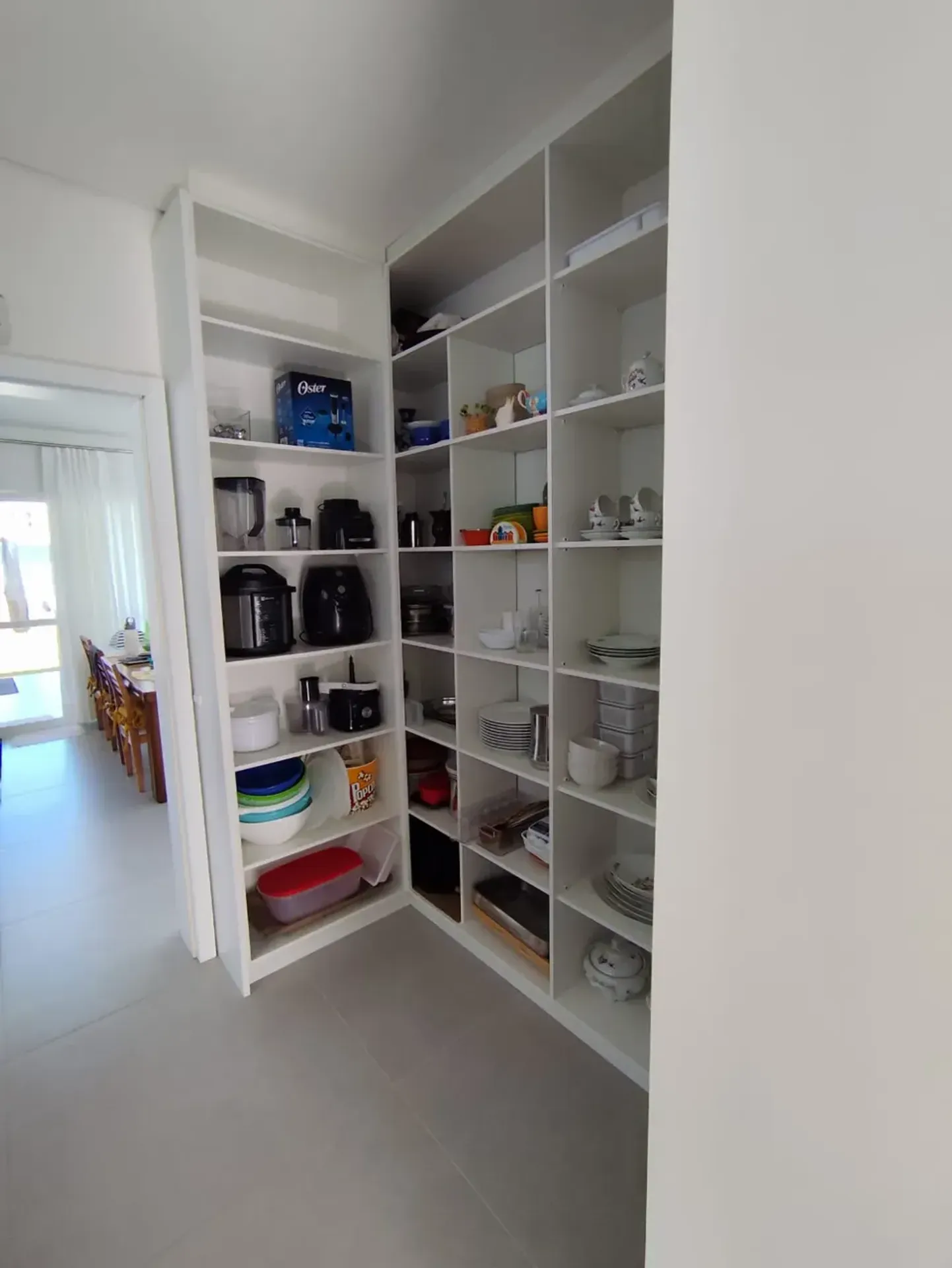 Casa com 2 suítes e 450 m², 3 vagas de garagem — photo 2