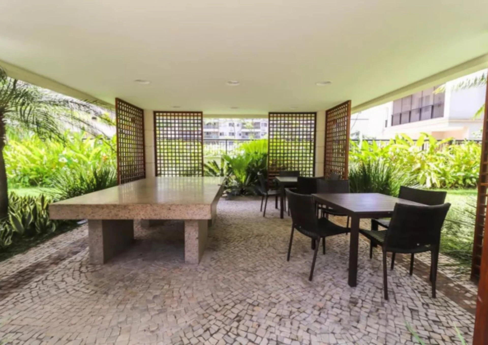 69 m² apartment with 2 bedrooms and 2 bathrooms — photo 10