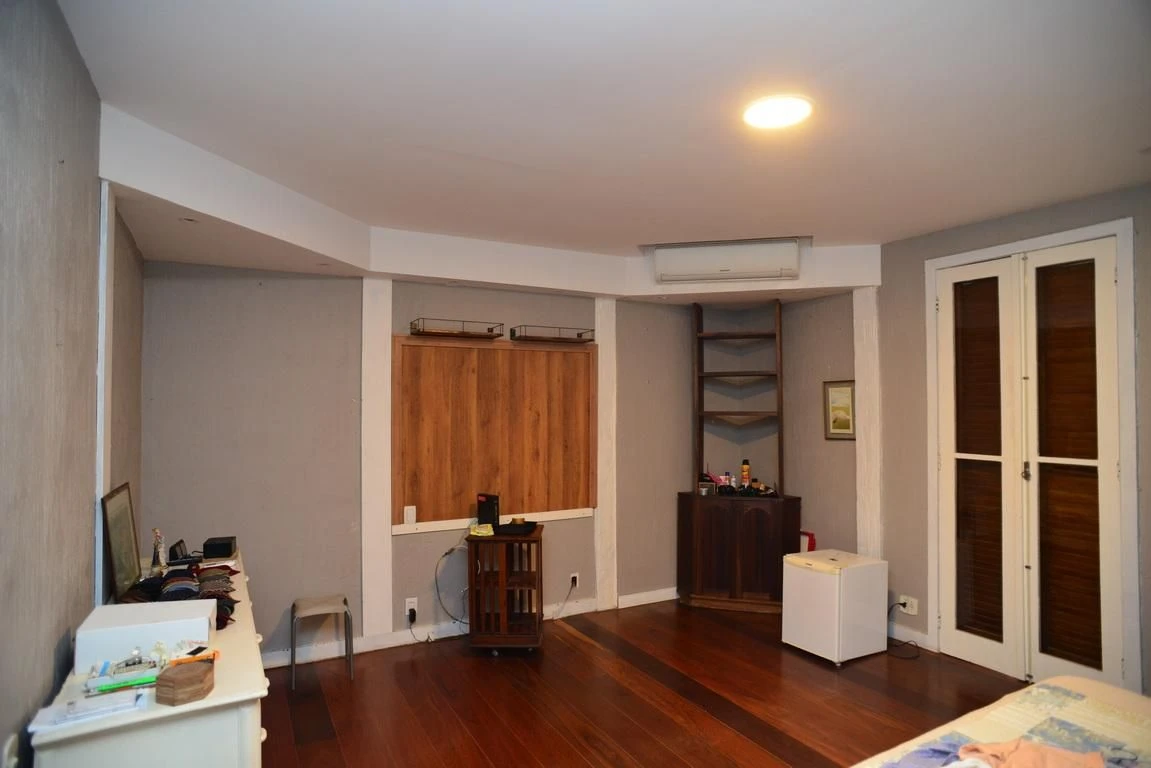 Furnished house, 700 m², with a jacuzzi — photo 78