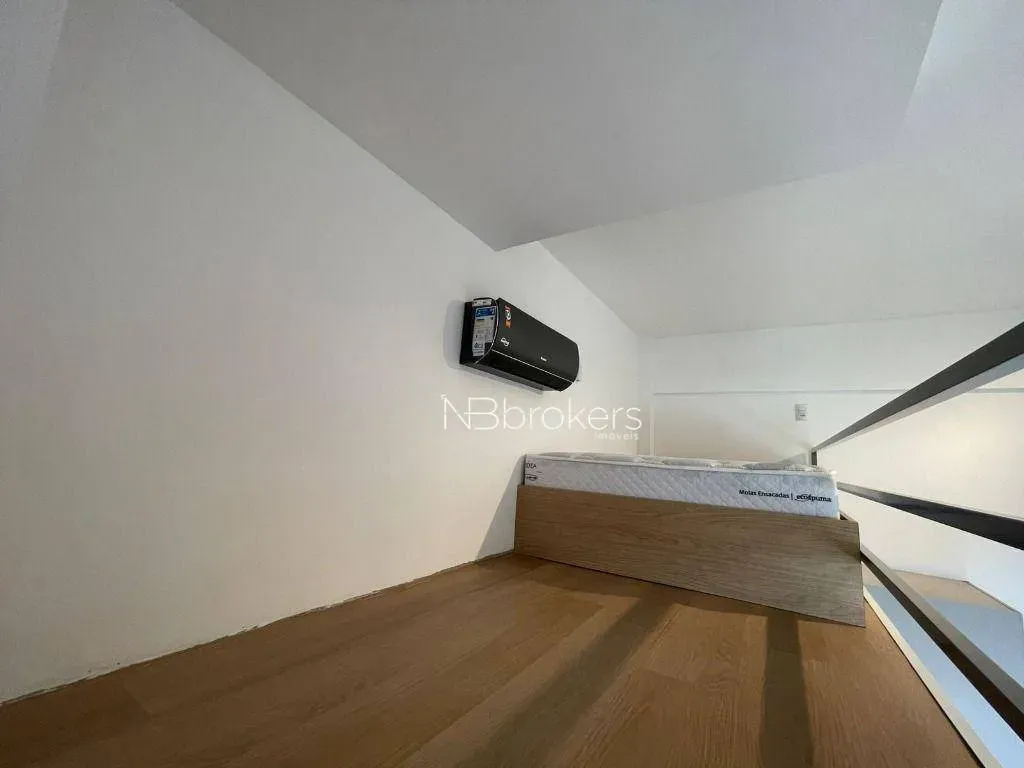 Estudio con 1 dormitorio y balcón con parrilla — photo 8