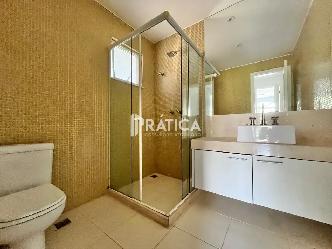 House with 5 bedrooms and a 24-hour concierge — photo 20