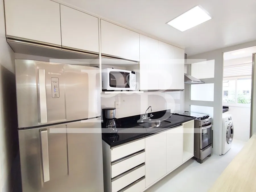Furnished 2-bedroom apartment with 2 bathrooms, 90 m² — photo 6