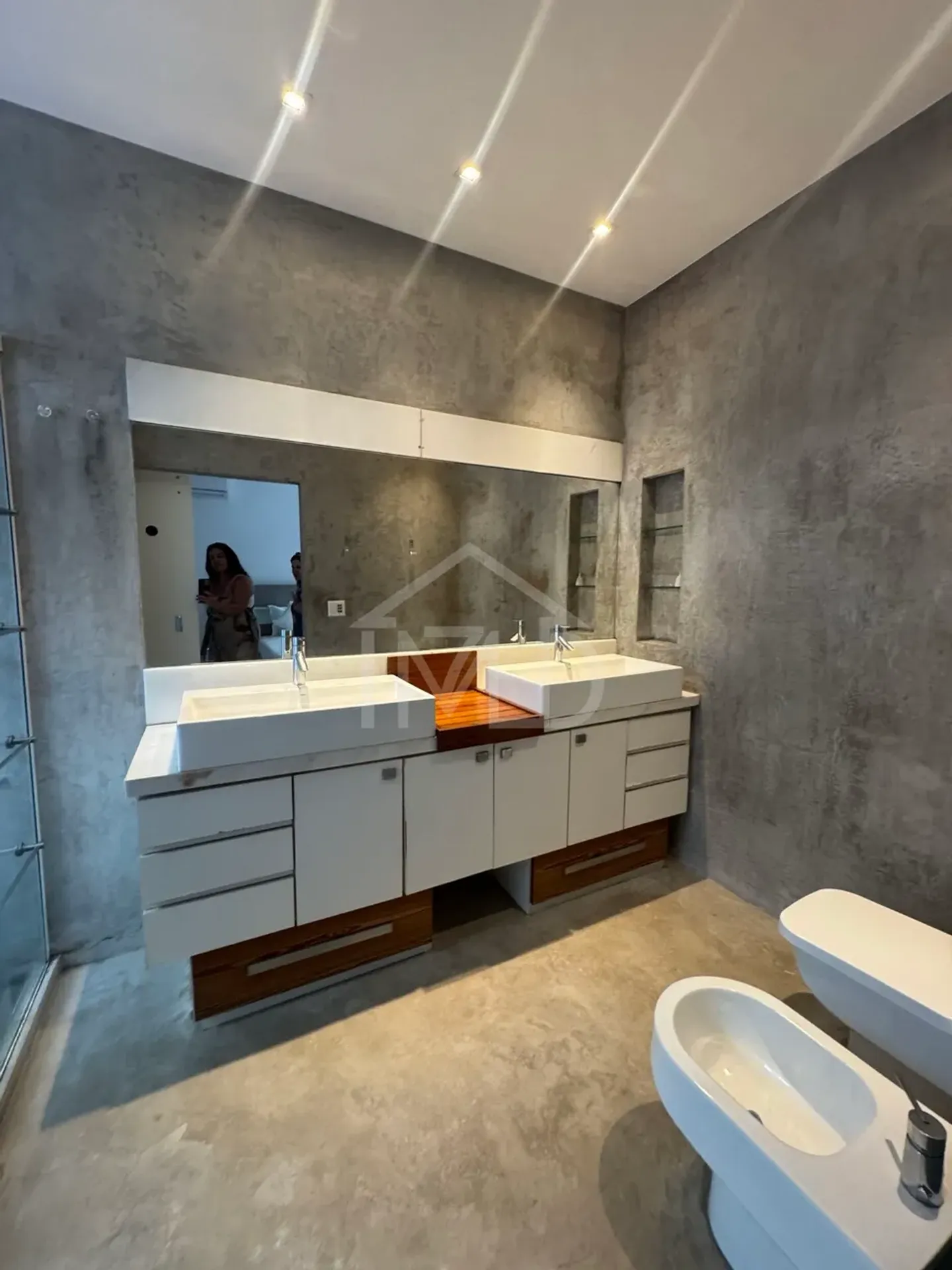 Furnished house with 4 en-suite bedrooms and open kitchen — photo 15