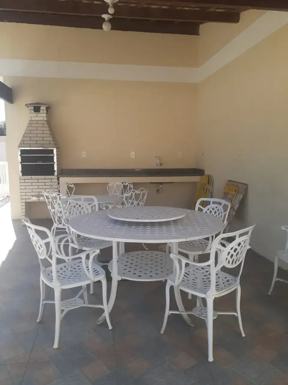 Casa sem mobília com 2 quartos e cozinha separada — photo 11