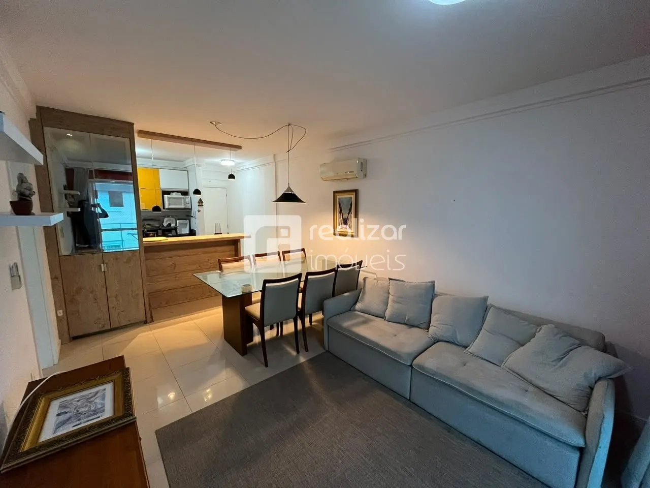 Balcony with a grill in a 2-bedroom apartment, 73 m² — photo 8