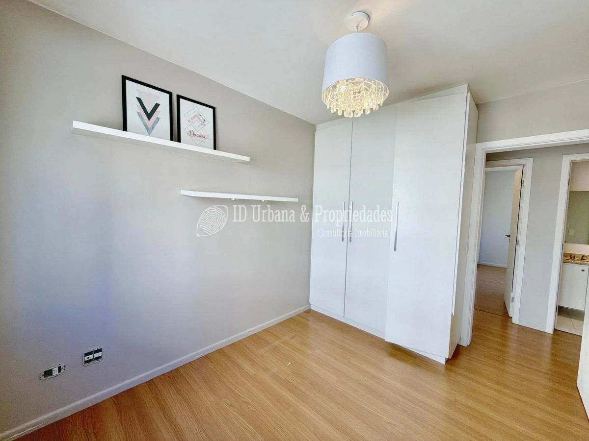 3-bedroom apartment in a building with a pool — photo 22