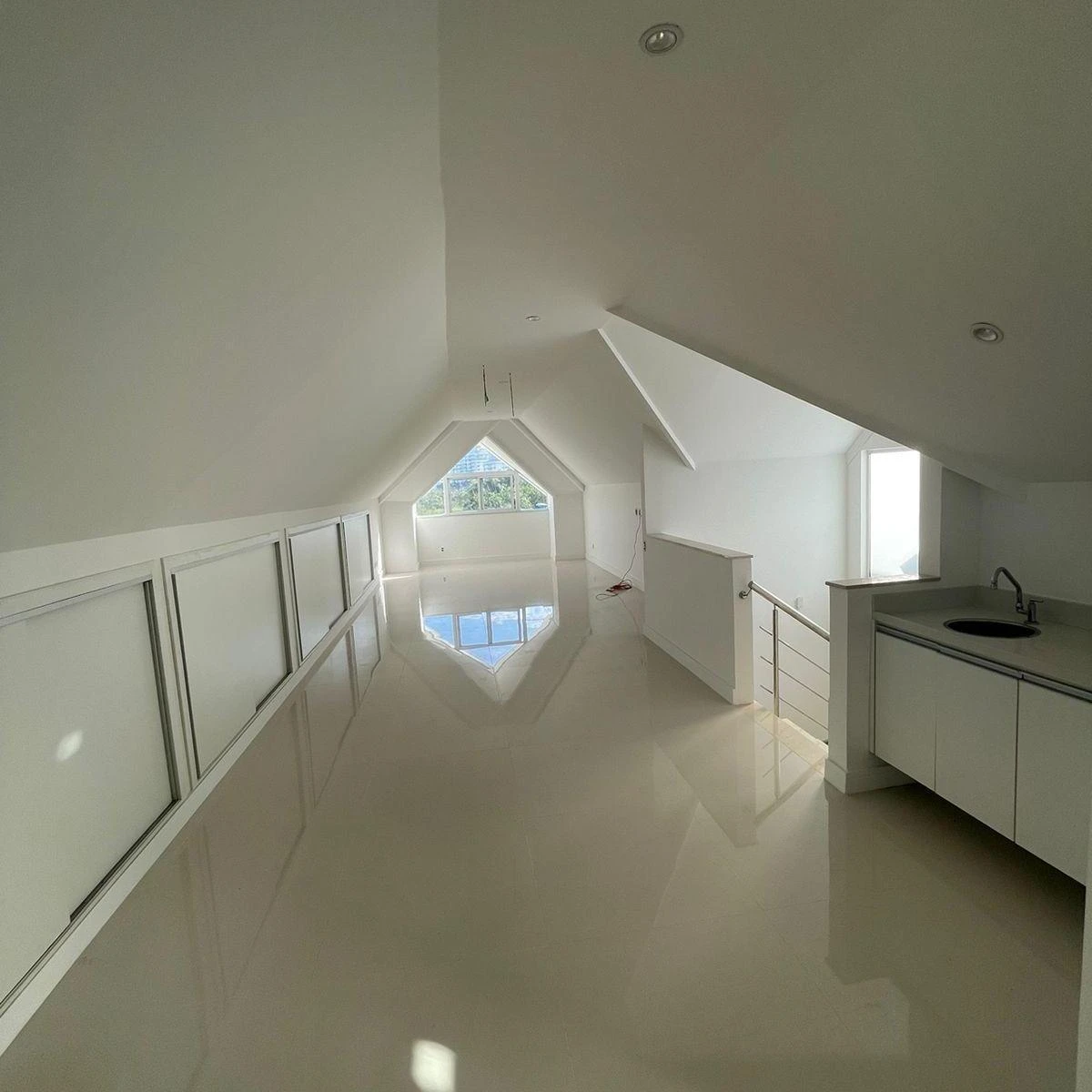 House with 5 en-suite bedrooms and 400 m² — photo 15