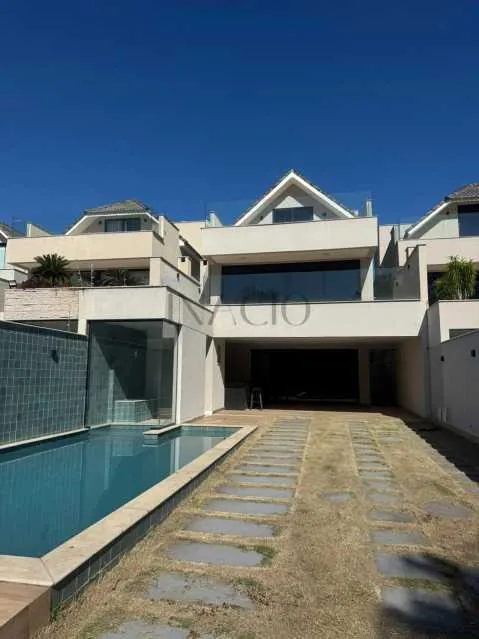 Casa en condominio con 4 dormitorios y 5 baños — photo 8