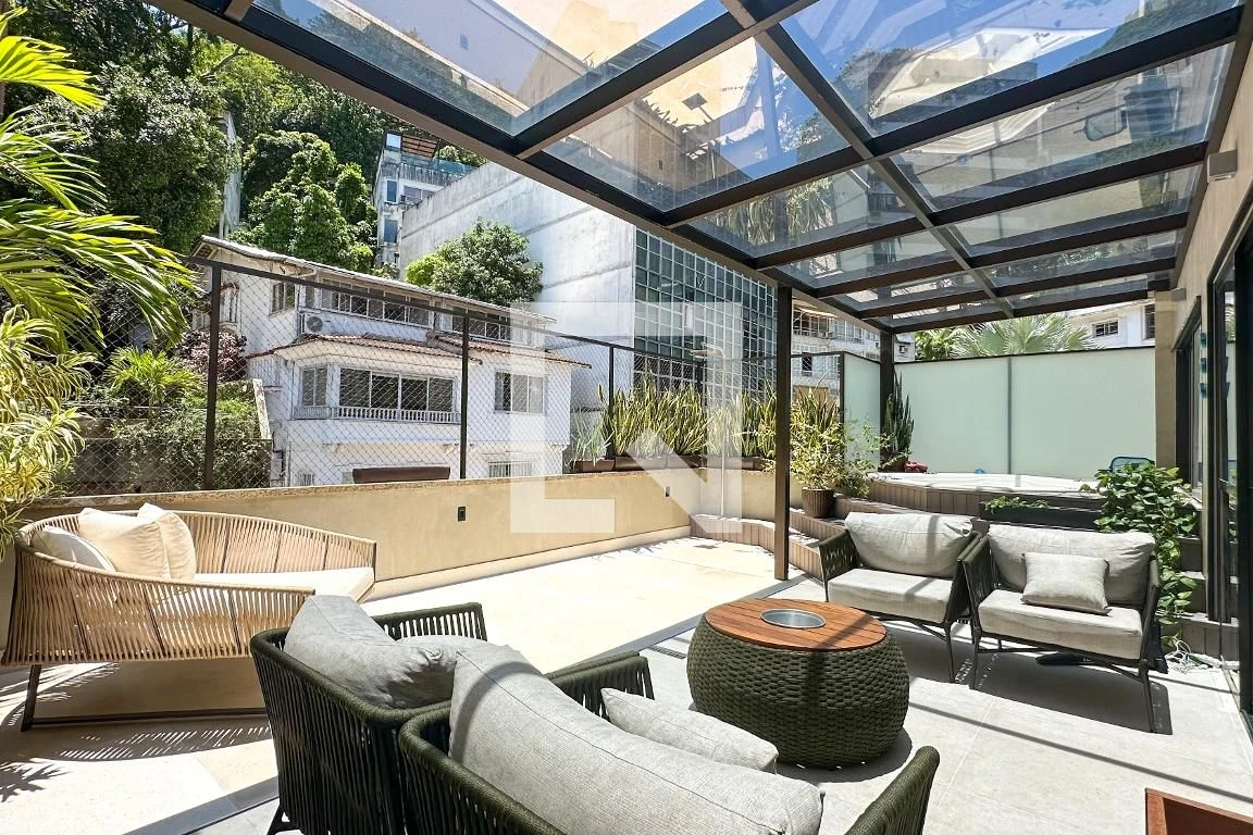 4-bedroom apartment with floor-to-ceiling windows — photo 47