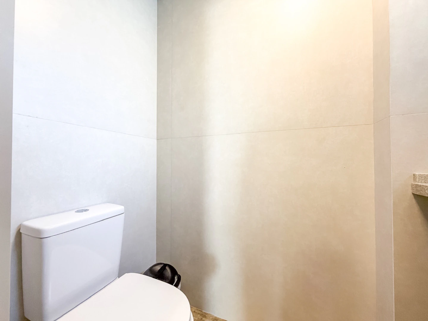 Floor-to-ceiling windows in a 3-bedroom apartment, 106 m² — photo 16