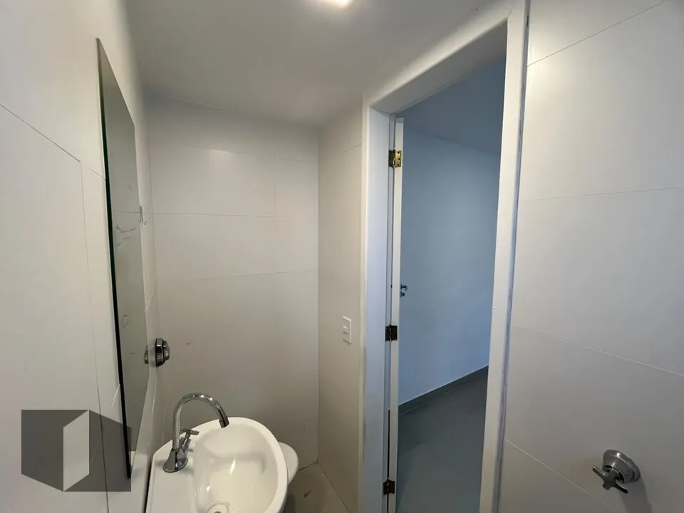 Apartment with terrace, 2 bedrooms and 2 bathrooms — photo 18