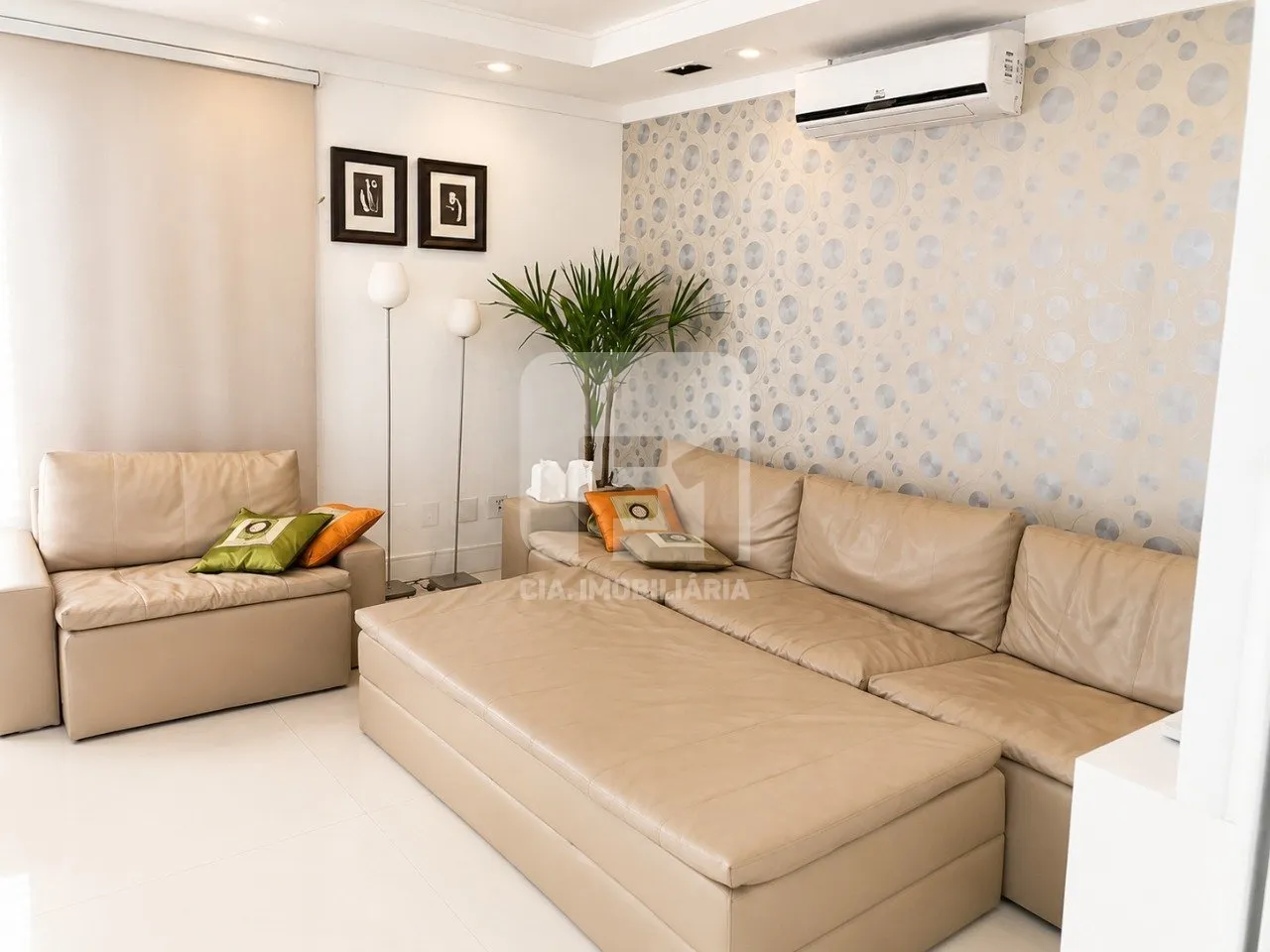 Furnished 9-suite house with open-plan kitchen — photo 11