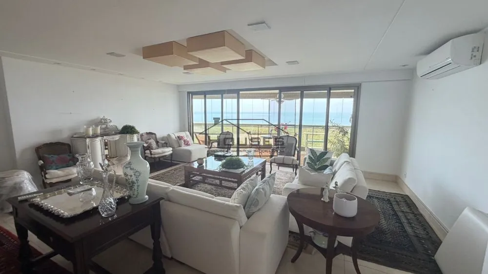 4-bedroom unfurnished apartment with 1 bathroom — photo 10